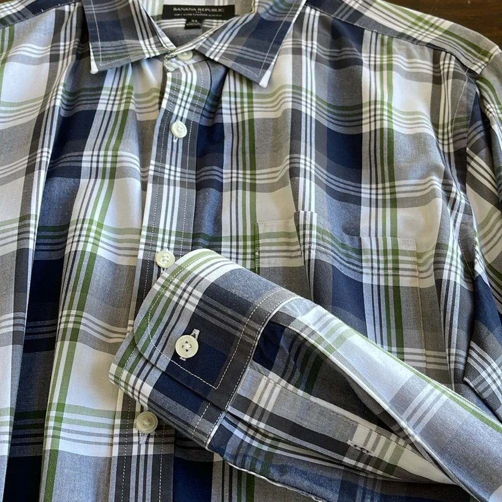 Banana Republic Button Down Shirt